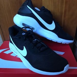 Nike air max’s women’s size 11.5